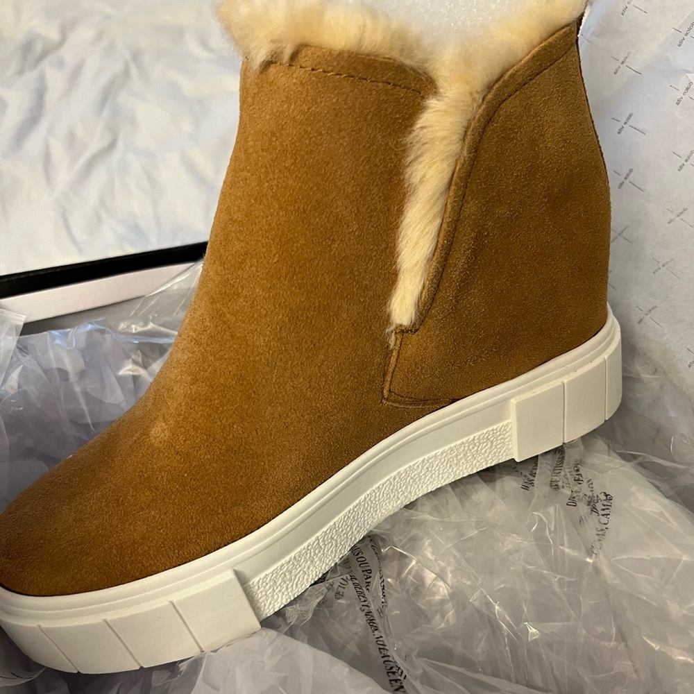 Dolce Vita Sneakers/Booties